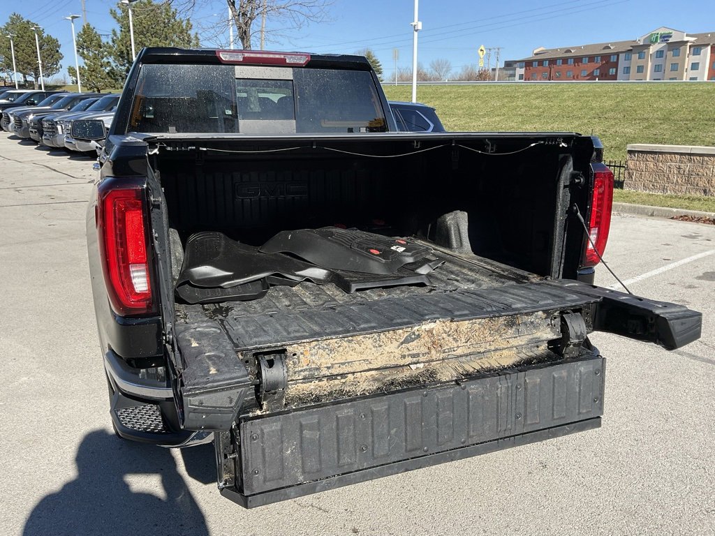Used 2022 GMC Sierra 1500 SLT w/ SLT Premium Plus Package image 6