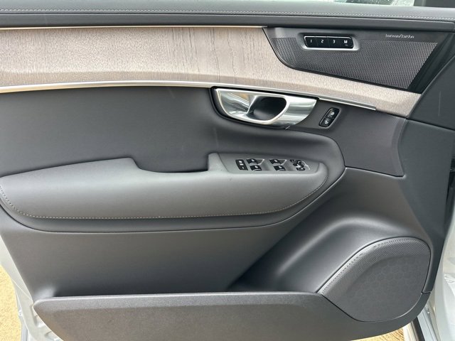New 2026 Volvo XC90 B6 Ultra image 12