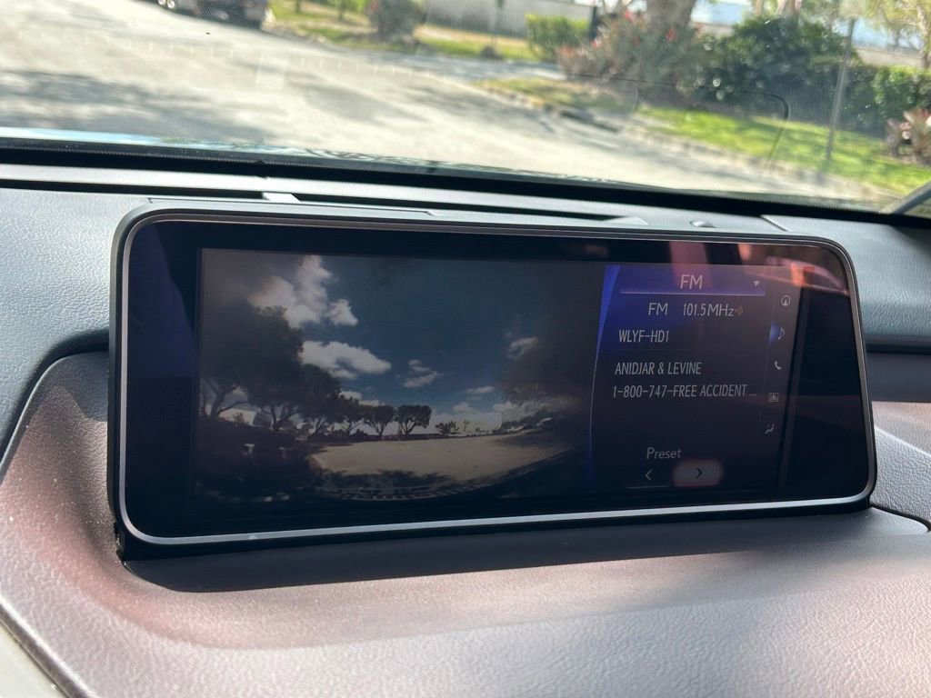 Used 2019 Lexus RX 350L FWD image 21