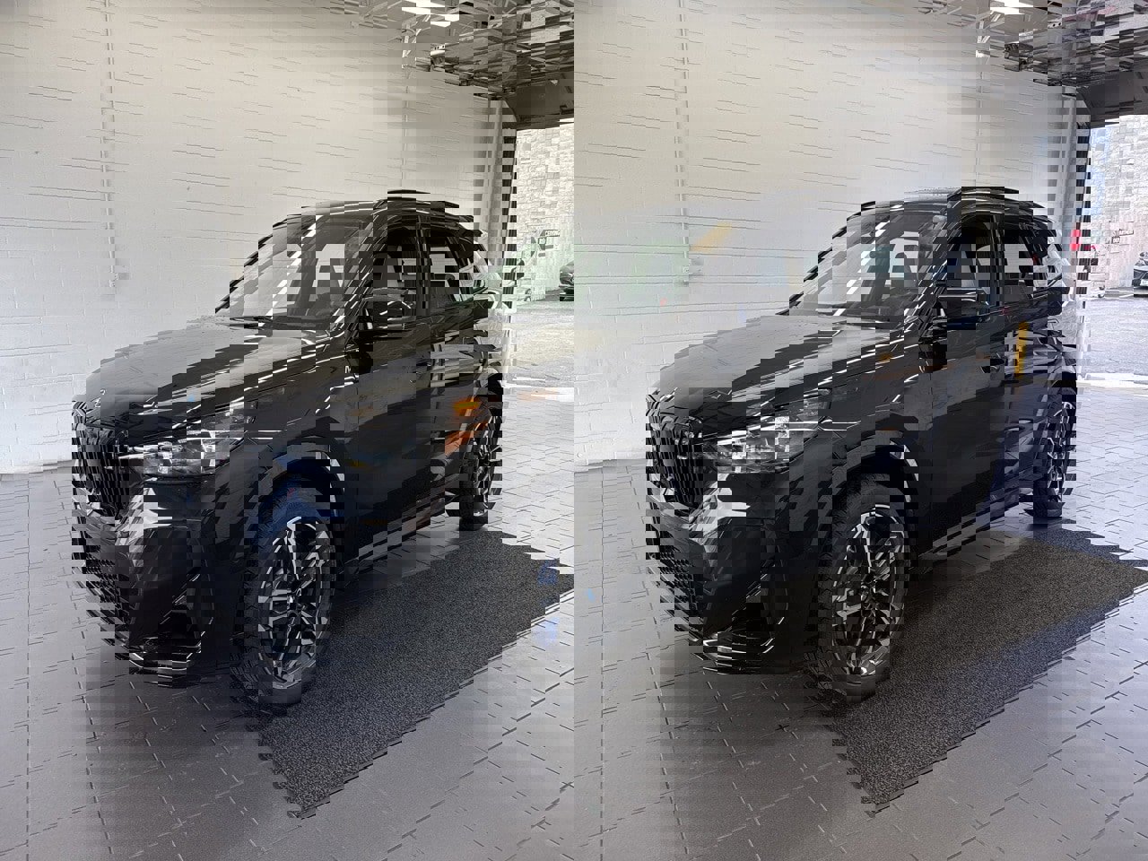 New 2026 BMW X1 M35i image 4