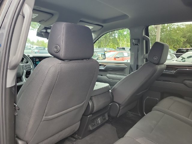 Certified 2024 Chevrolet Silverado 1500 LT AWD/4WD image 19
