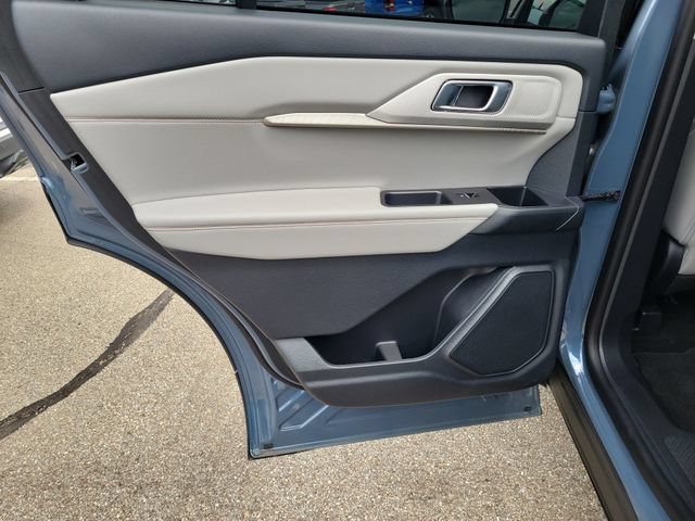 New 2026 Ford Explorer Active w/ Active Comfort Package AWD/4WD image 14