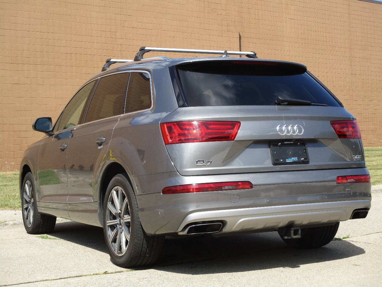 Used 2017 Audi Q7 3.0T Prestige AWD/4WD image 37