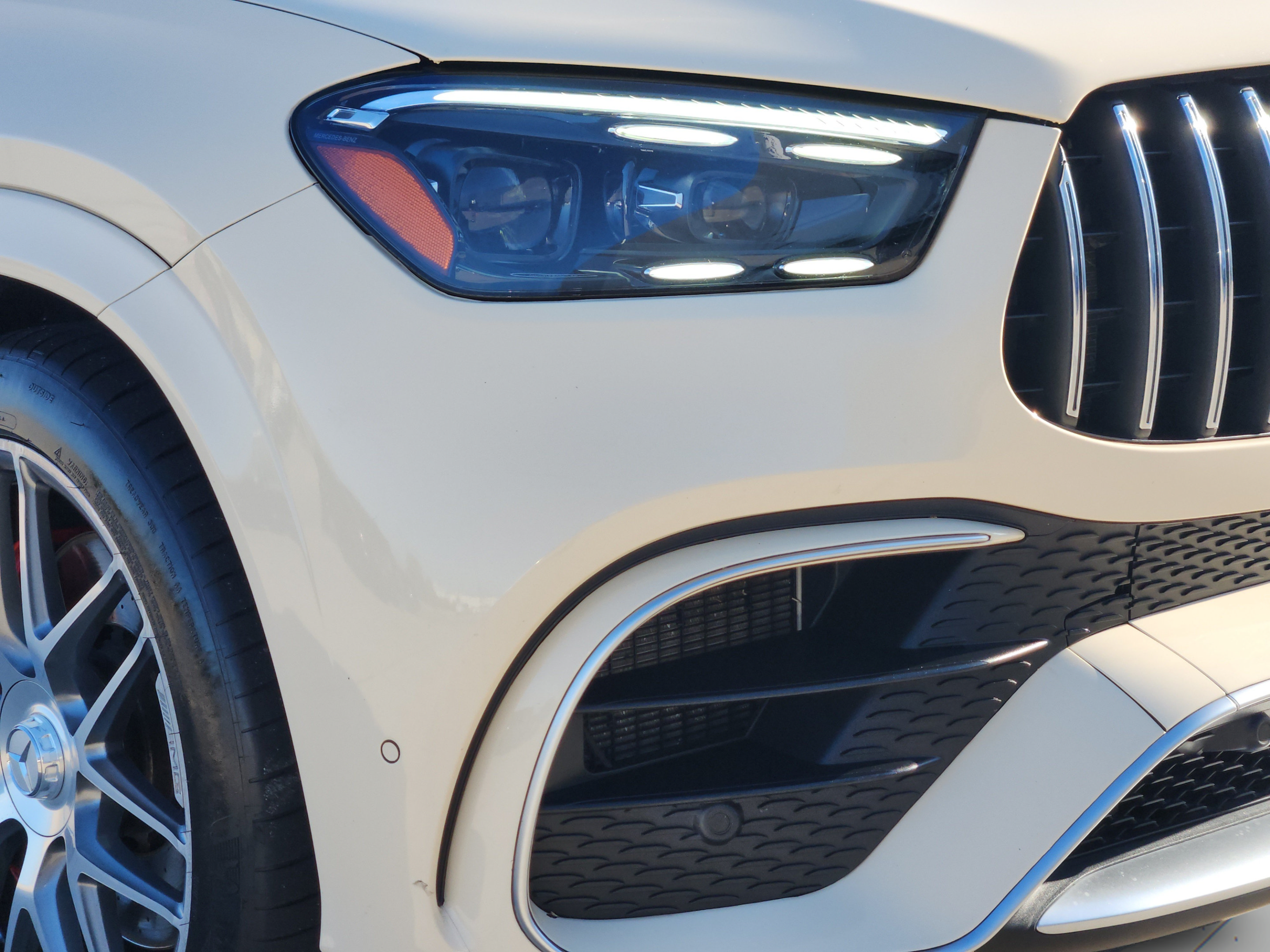 Used 2024 Mercedes-Benz GLE 63 AMG S image 30