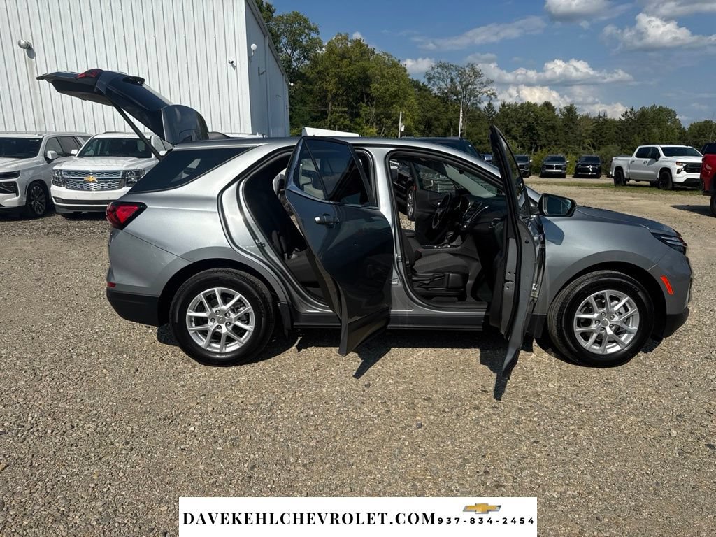 Used 2024 Chevrolet Equinox LT FWD image 37