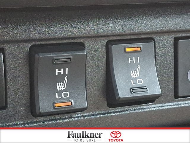 Certified 2025 Toyota Corolla Cross XLE FWD image 23