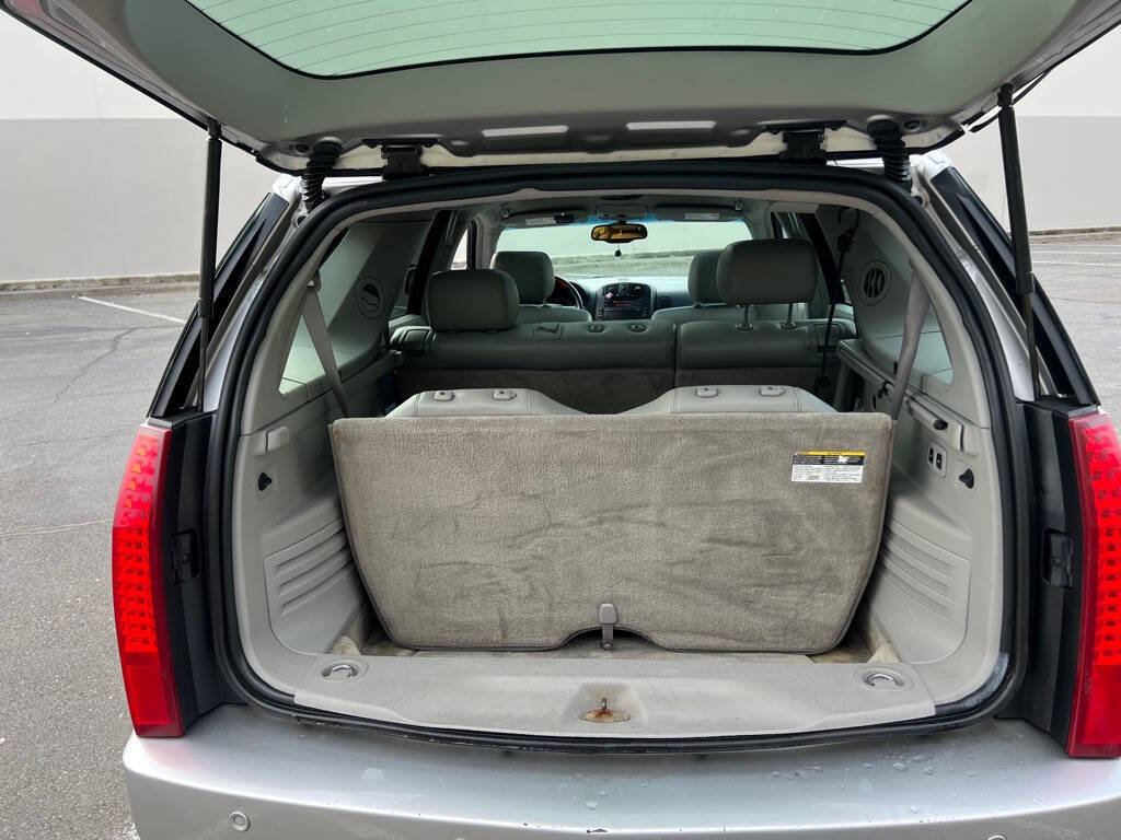 Used 2004 Cadillac SRX V8 image 16