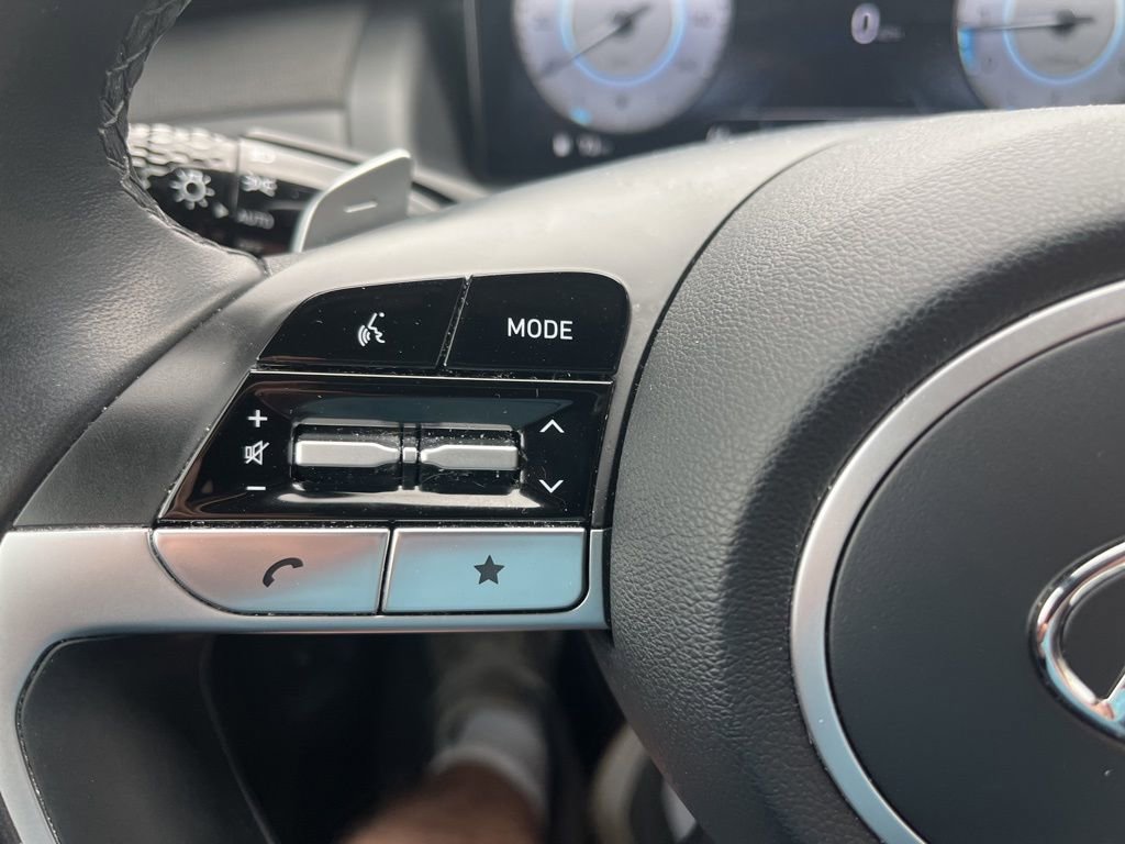 Certified 2024 Hyundai Santa Cruz Limited image 22