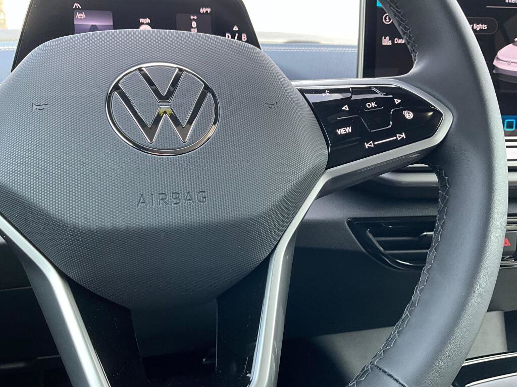 New 2026 Volkswagen ID.4 Pro S AWD/4WD image 21
