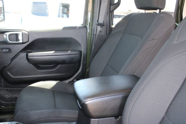 Used 2022 Jeep Gladiator Sport AWD/4WD image 32