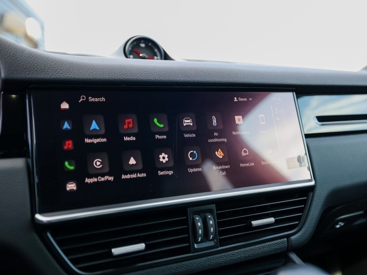 Certified 2023 Porsche Cayenne image 18