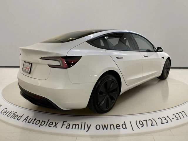 Used 2024 Tesla Model 3 Standard Range RWD image 5