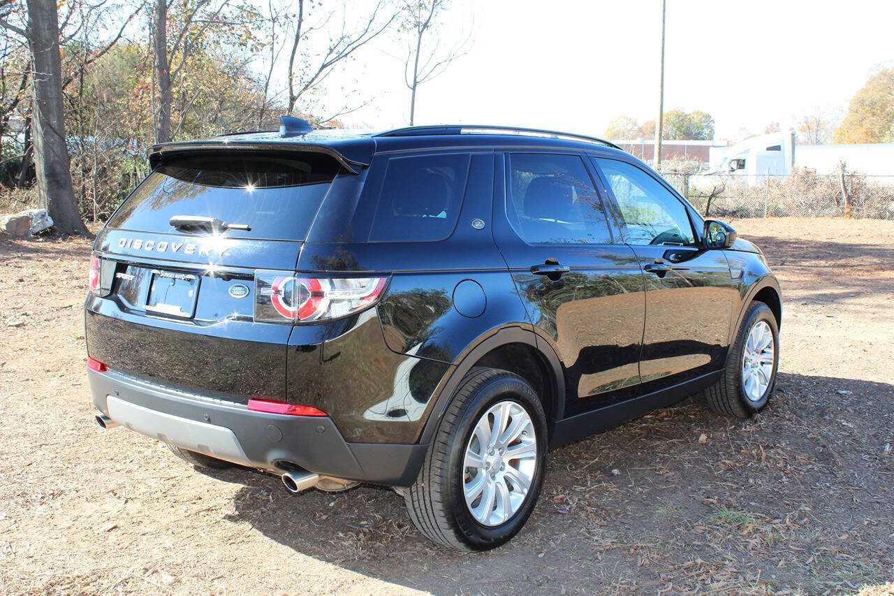 Used 2018 Land Rover Discovery Sport SE image 7