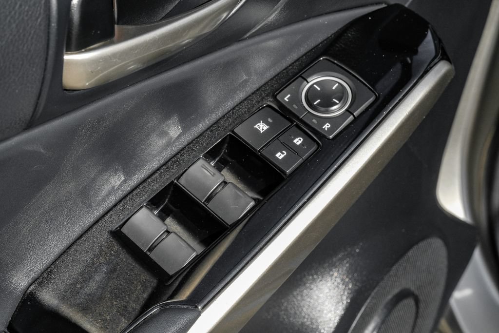 Used 2017 Lexus IS 200t RWD image 48