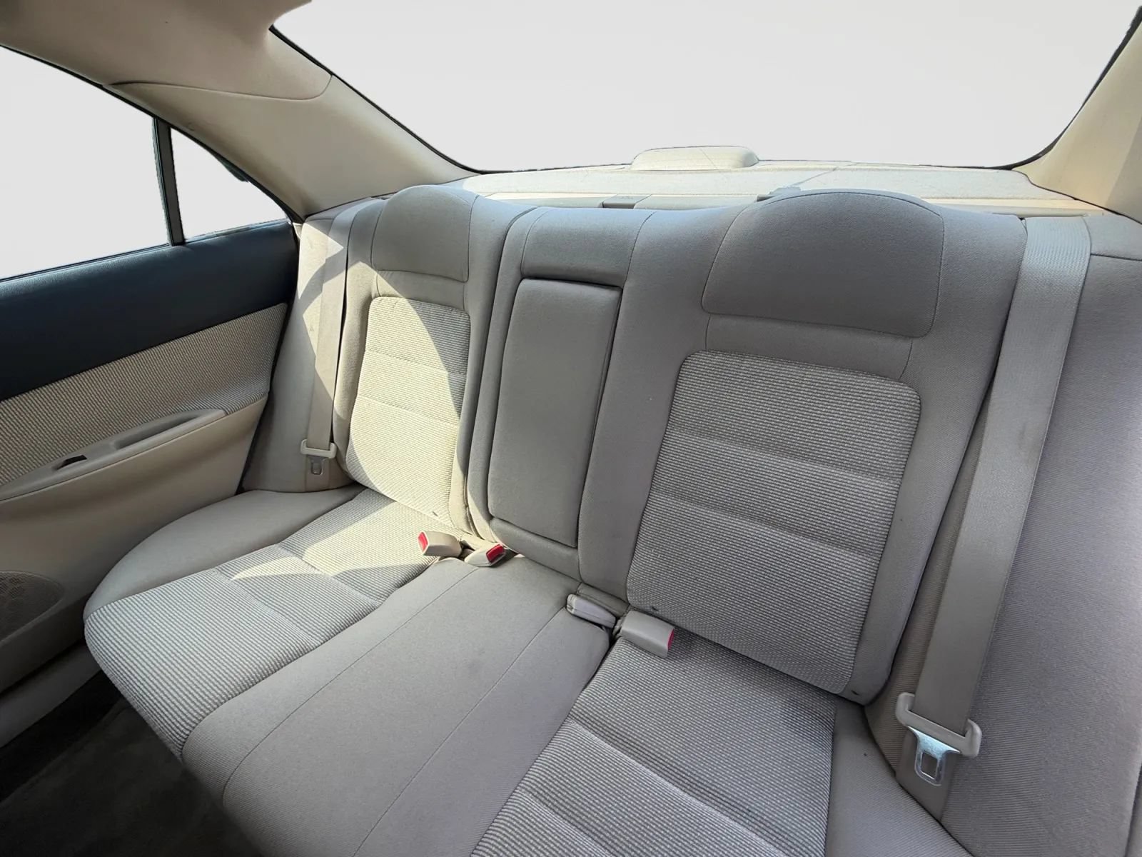 Used 2005 MAZDA MAZDA6 i FWD image 15
