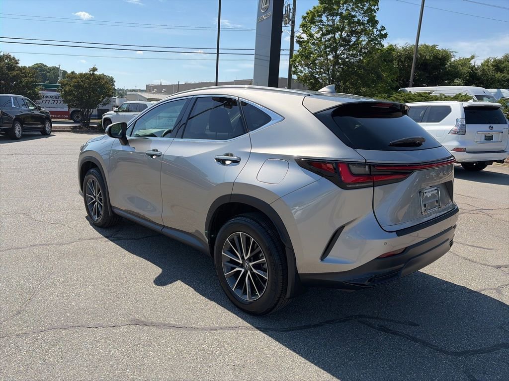 Used 2023 Lexus NX 350 AWD image 2