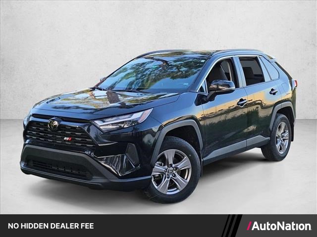 Used 2024 Toyota RAV4 XLE w/ Convenience Package FWD image 1