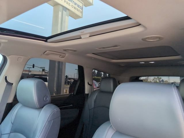 Certified 2019 Buick Enclave Essence FWD image 19