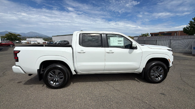 New 2026 Nissan Frontier SV w/ Tow Package AWD/4WD image 3