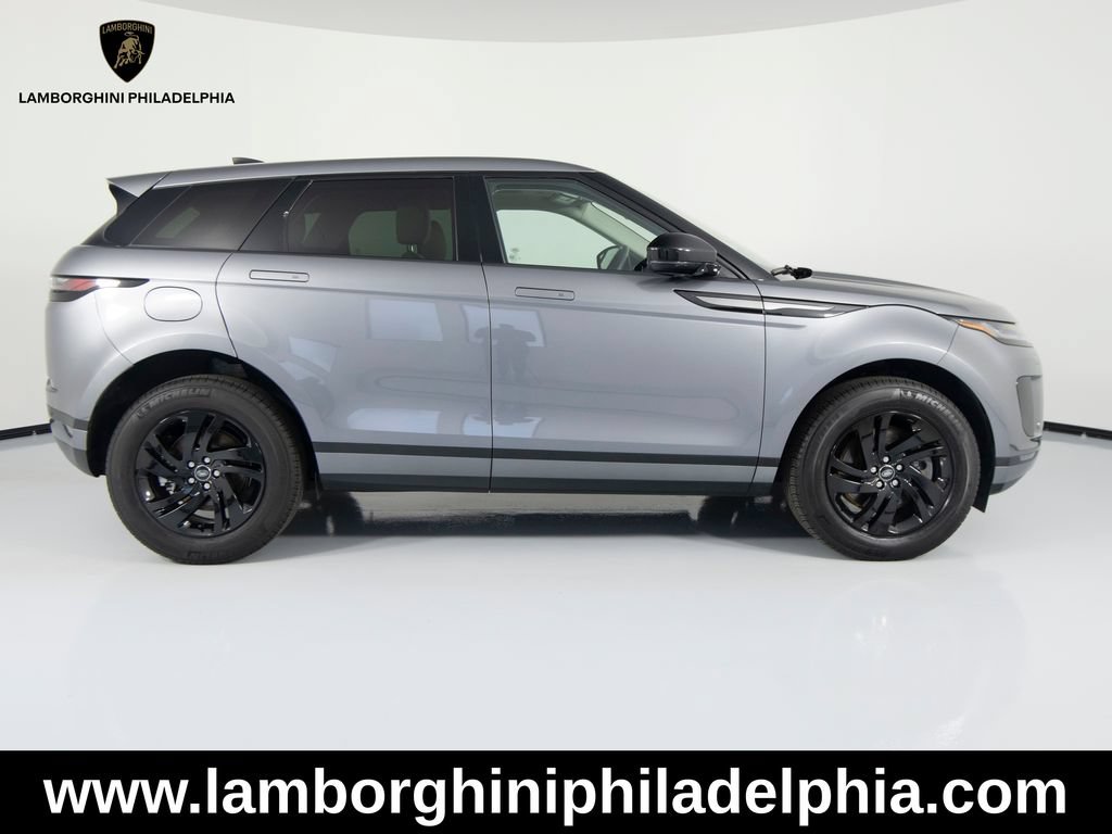 Used 2025 Land Rover Range Rover Evoque S AWD/4WD image 4