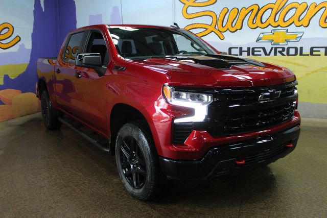 Used 2023 Chevrolet Silverado 1500 LT Trail Boss w/ Protection Package AWD/4WD image 4