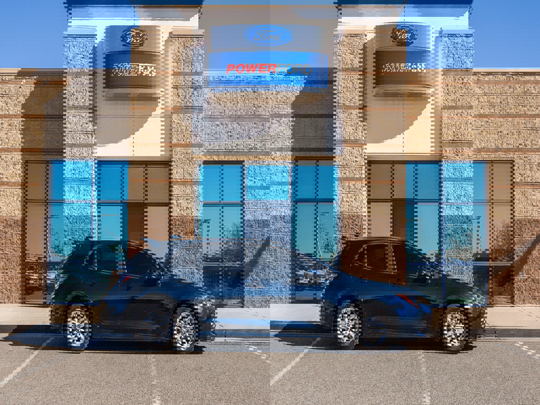 Used 2022 Toyota Corolla SE image 5