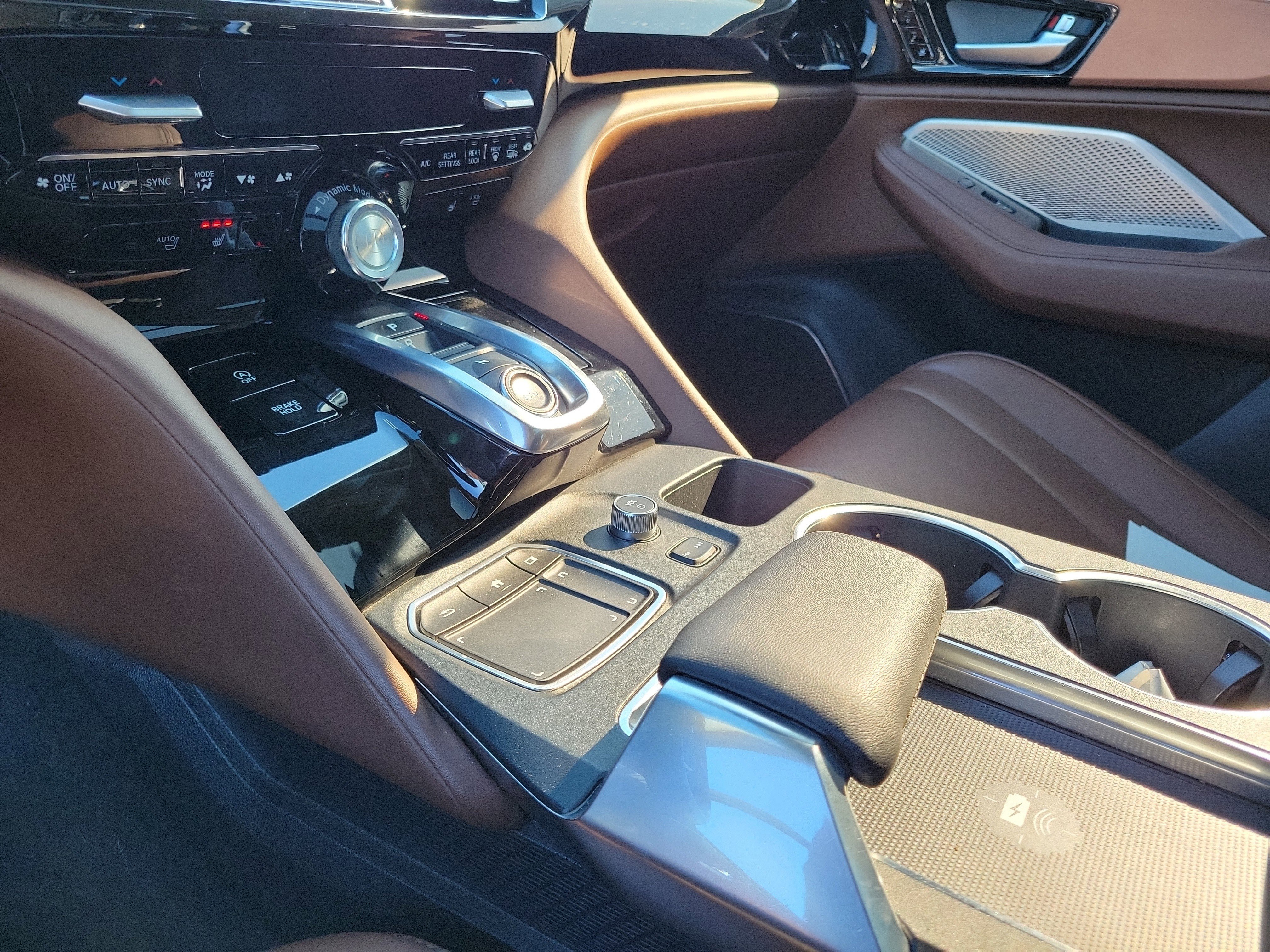 Used 2022 Acura MDX SH-AWD w/ Technology Package image 29