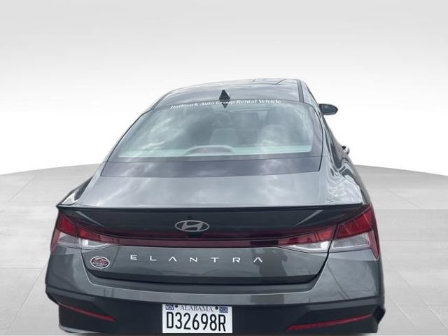 Certified 2025 Hyundai Elantra Sport FWD image 6