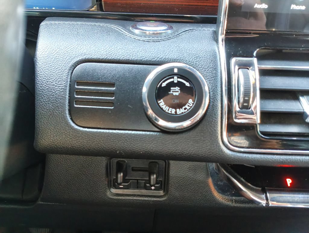 Used 2024 Lincoln Navigator L Reserve w/ Equipment Group 201A AWD/4WD image 40