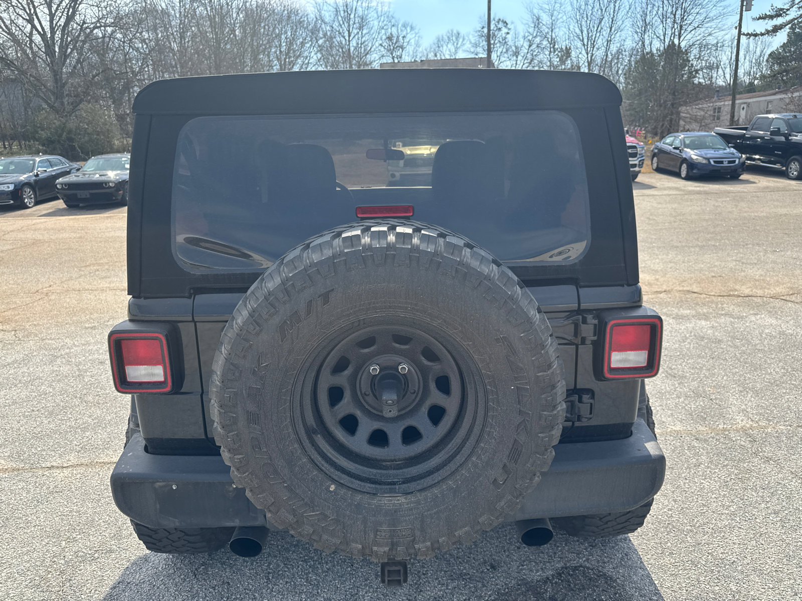 Used 2020 Jeep Wrangler Sport image 6