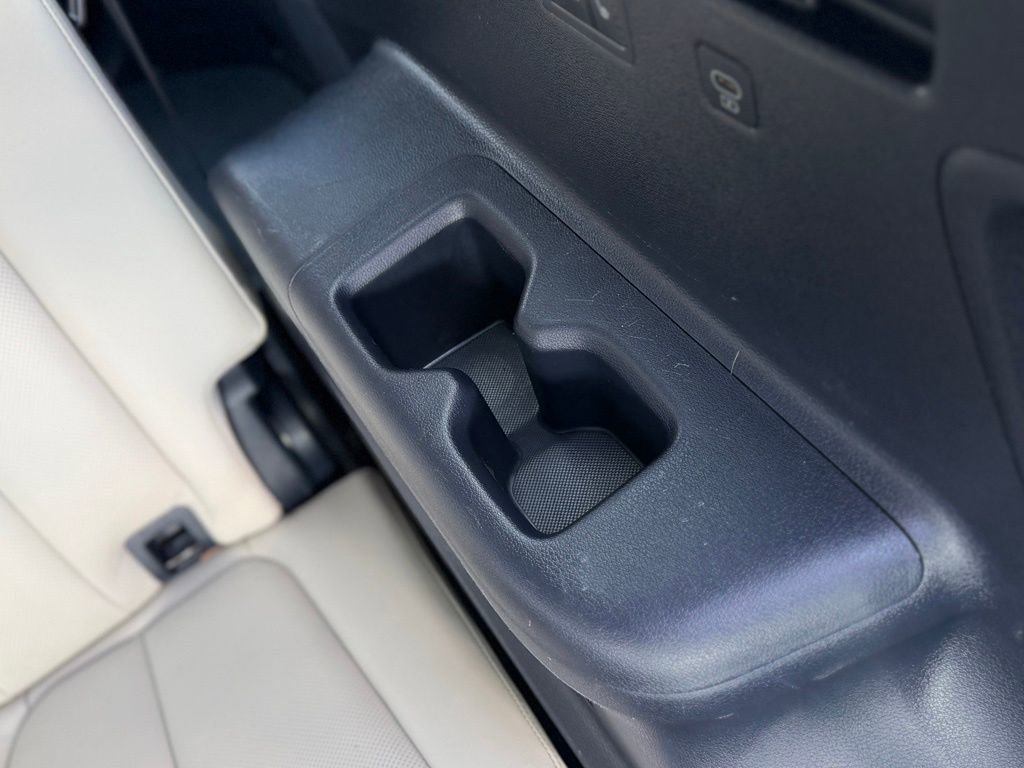 Used 2023 Hyundai Palisade Calligraphy image 9