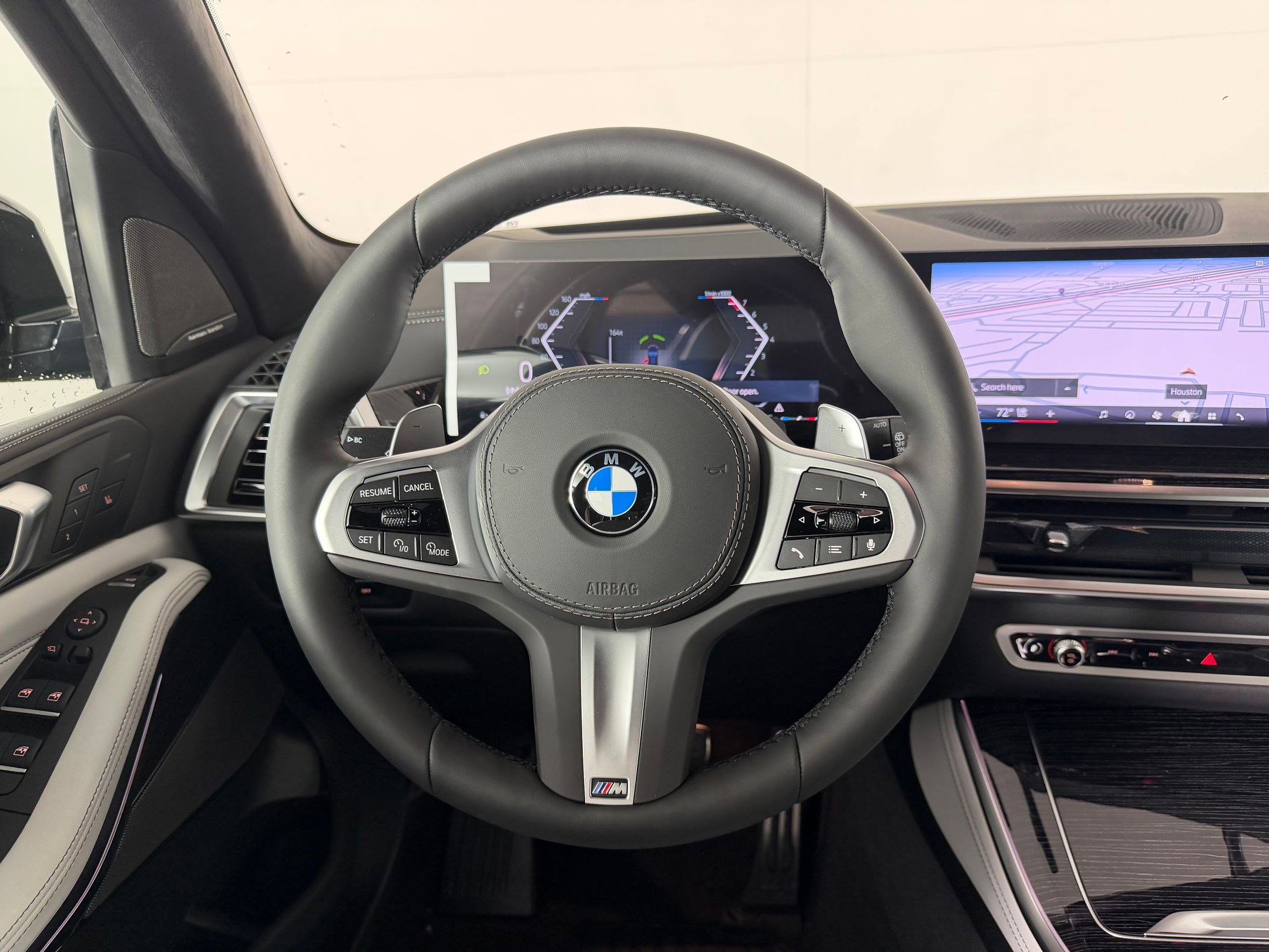 New 2026 BMW X5 sDrive40i image 14