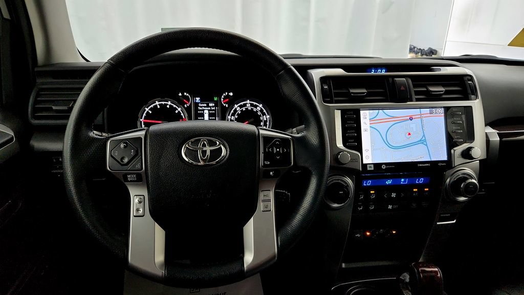 Certified 2022 Toyota 4Runner Limited AWD/4WD image 19