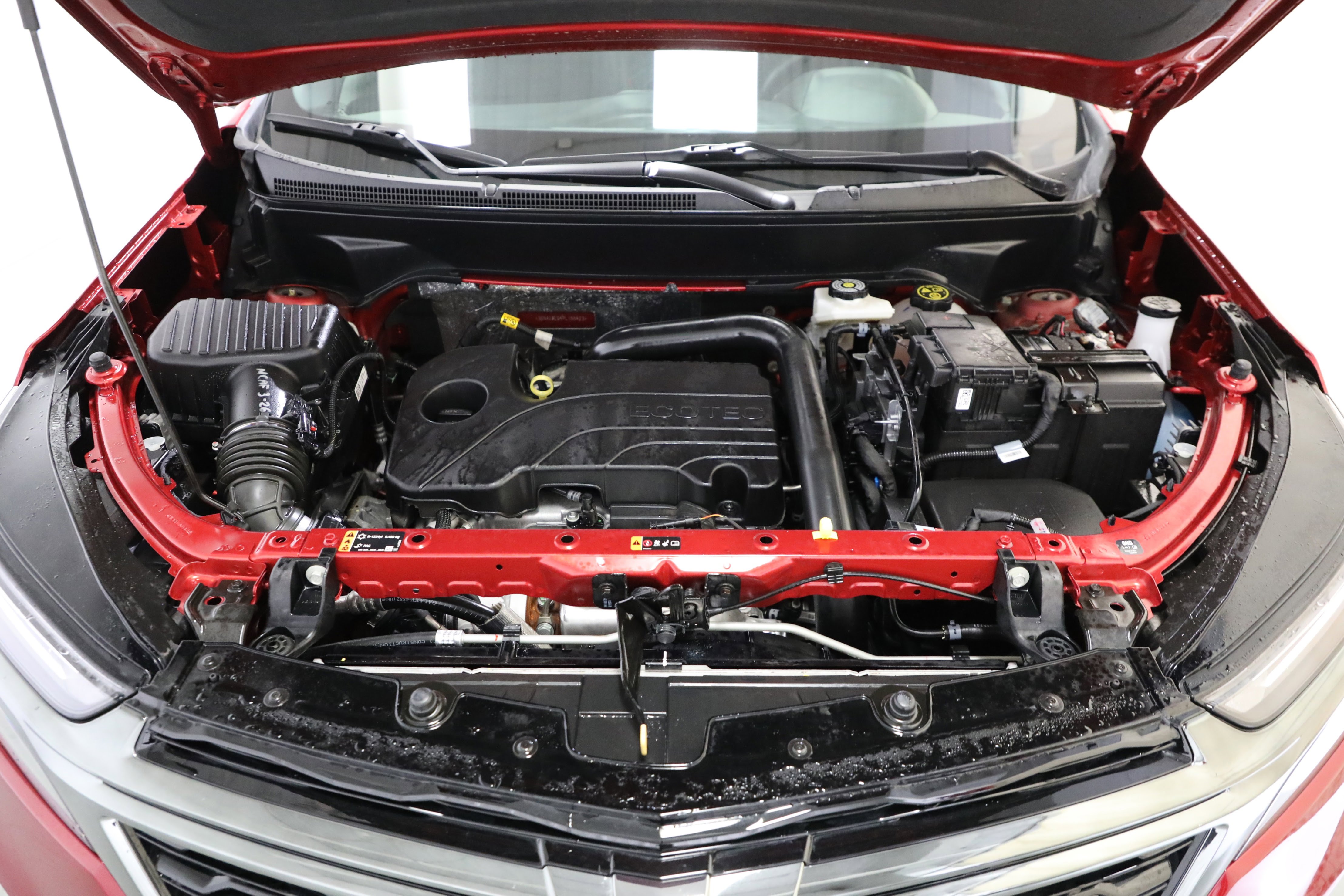 Used 2023 Chevrolet Equinox RS w/ LPO, Floor Liner Package image 25