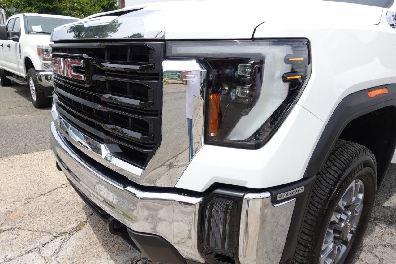 Used 2024 GMC Sierra 2500 Pro w/ Convenience Package image 57