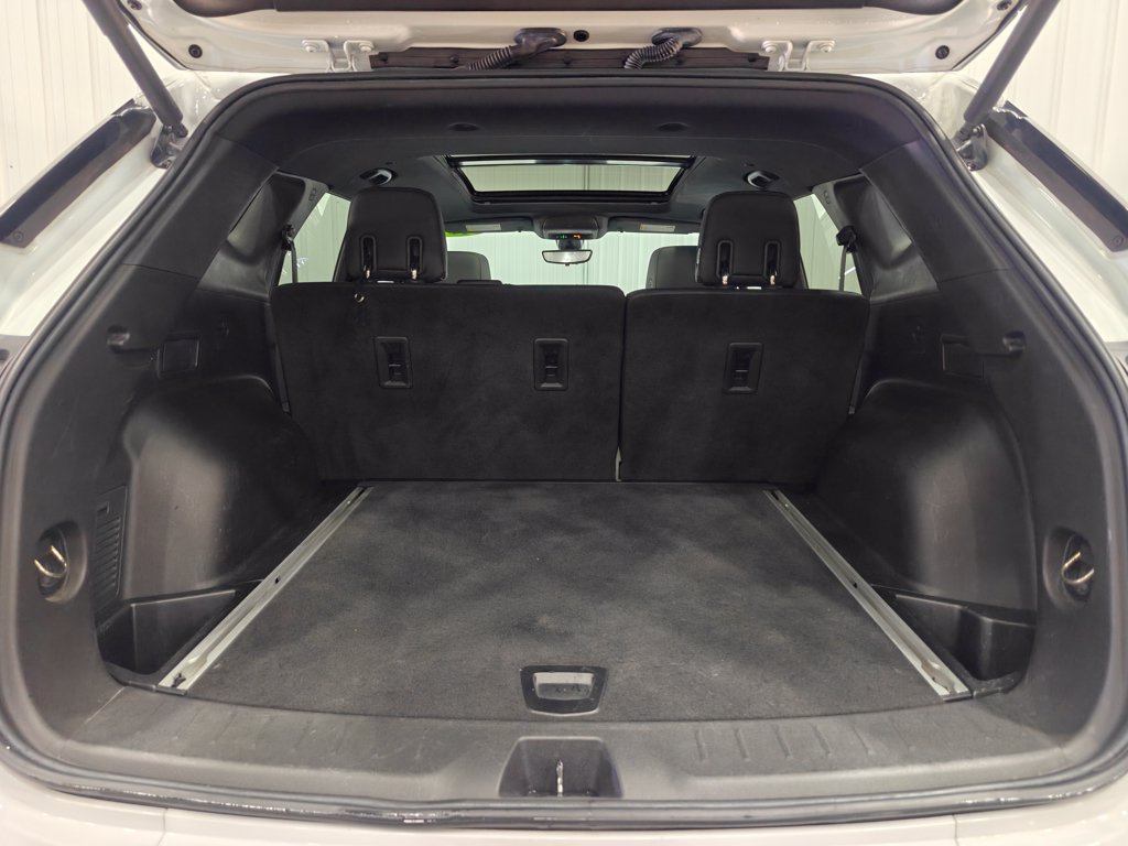 Used 2019 Chevrolet Blazer Premier AWD/4WD image 34