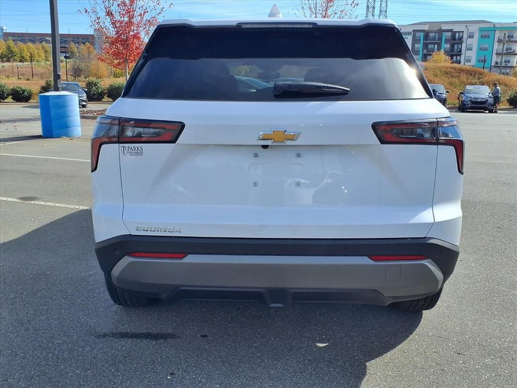 New 2026 Chevrolet Equinox LT w/ Safety and Technology Package image 28