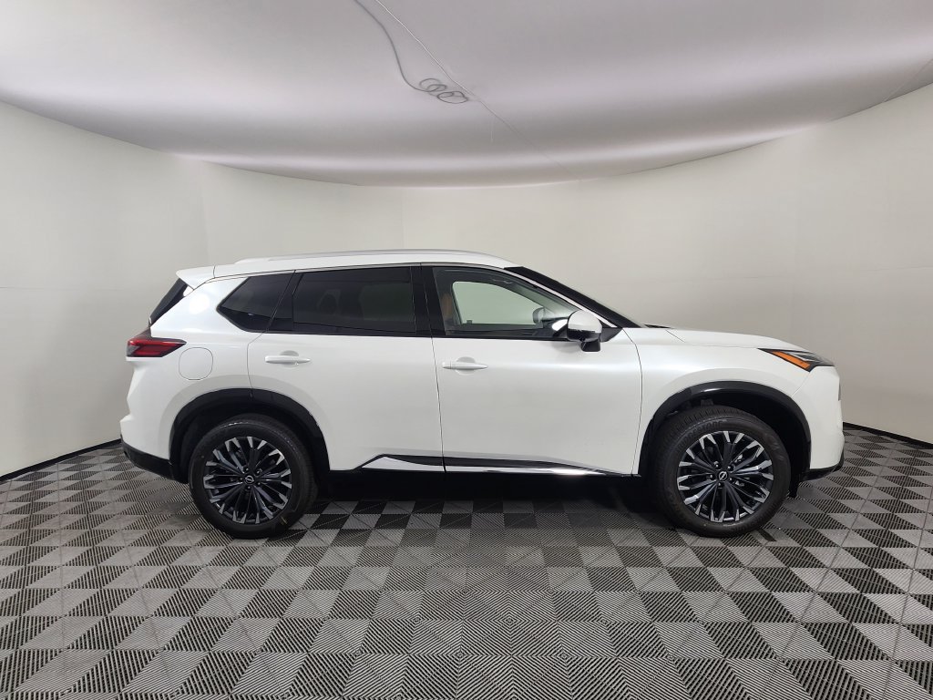 New 2026 Nissan Rogue Platinum AWD/4WD image 6