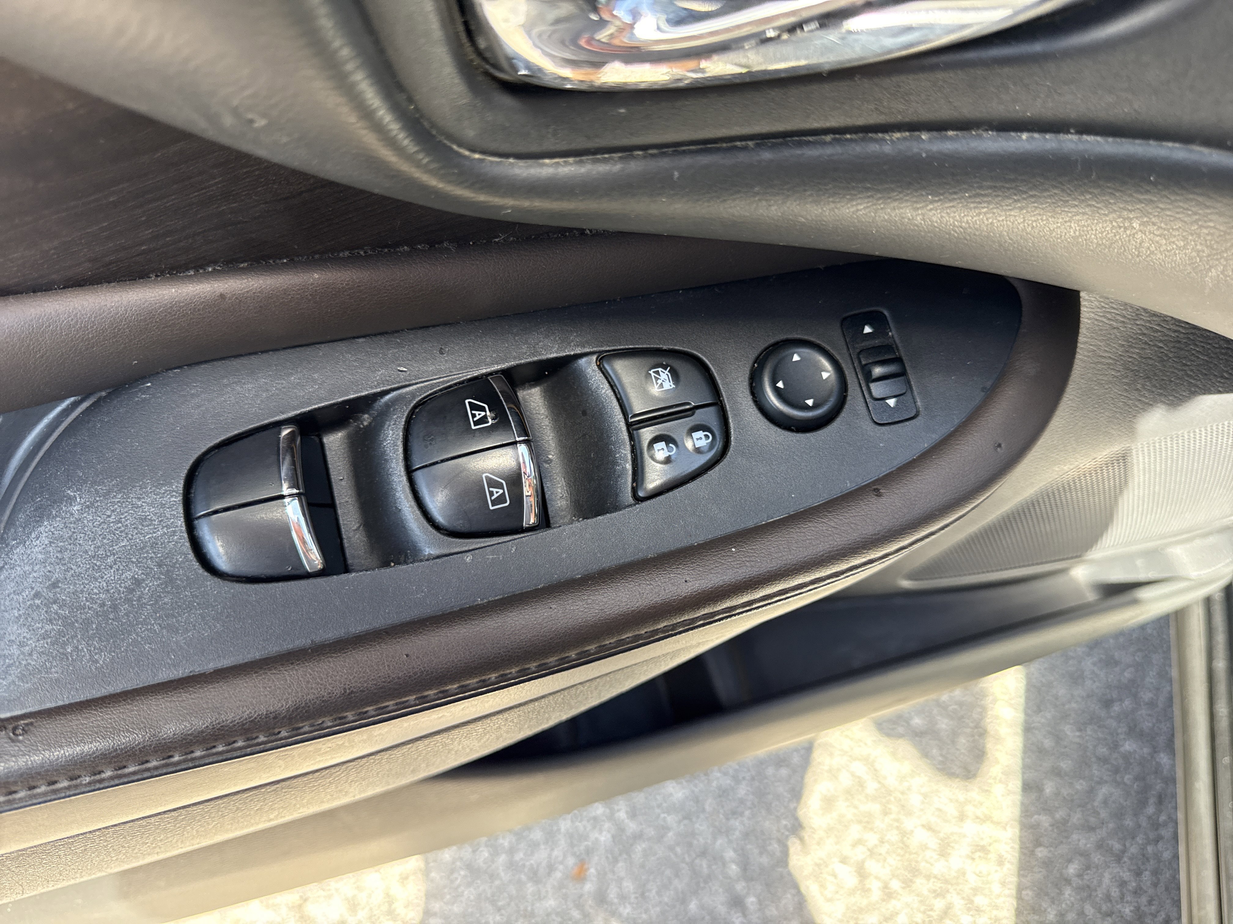 Used 2019 Nissan Murano Platinum FWD image 35