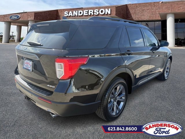 Certified 2023 Ford Explorer XLT w/ Equipment Group 202A image 3