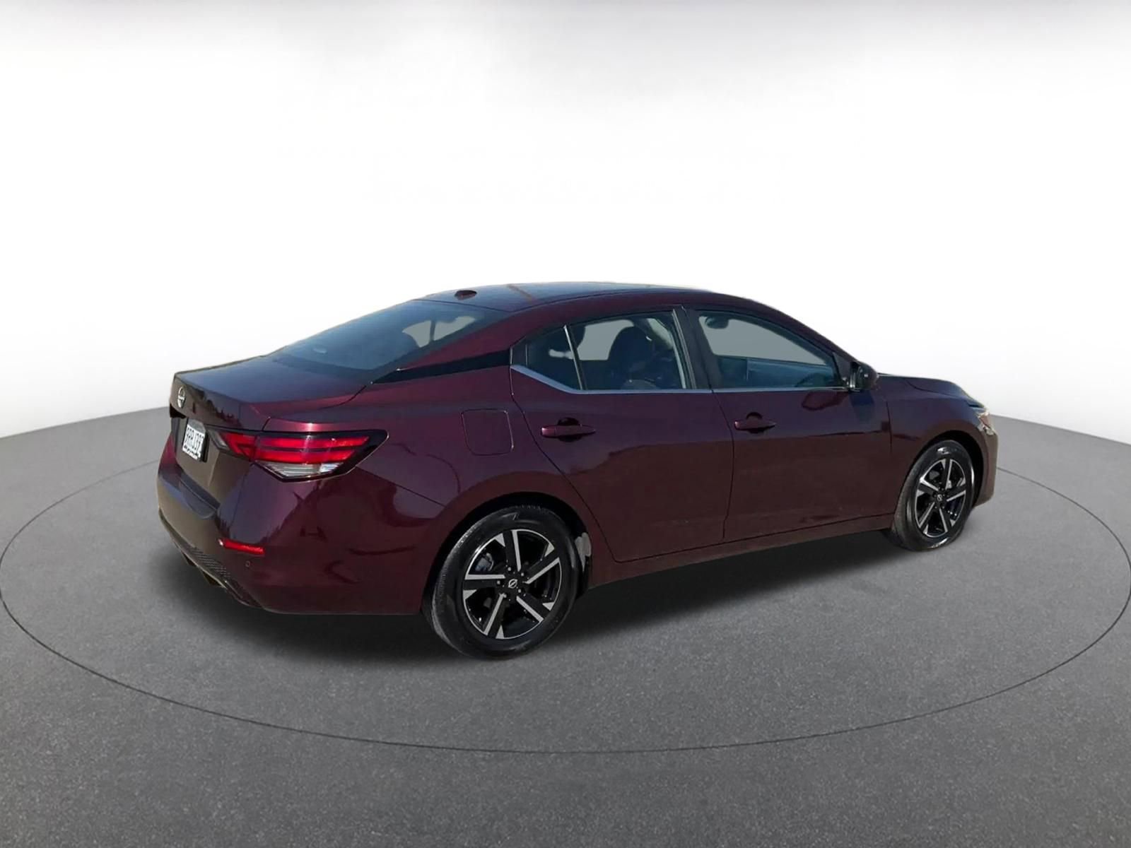 Used 2025 Nissan Sentra SV image 15