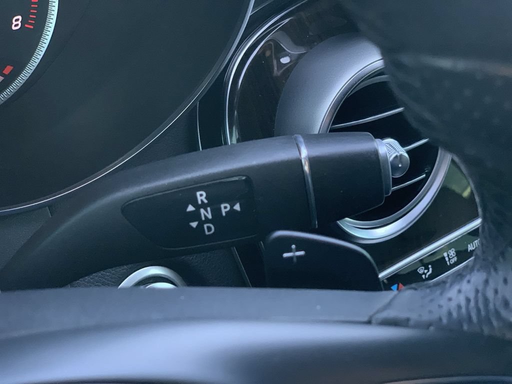 Used 2018 Mercedes-Benz GLC 300 4MATIC image 13