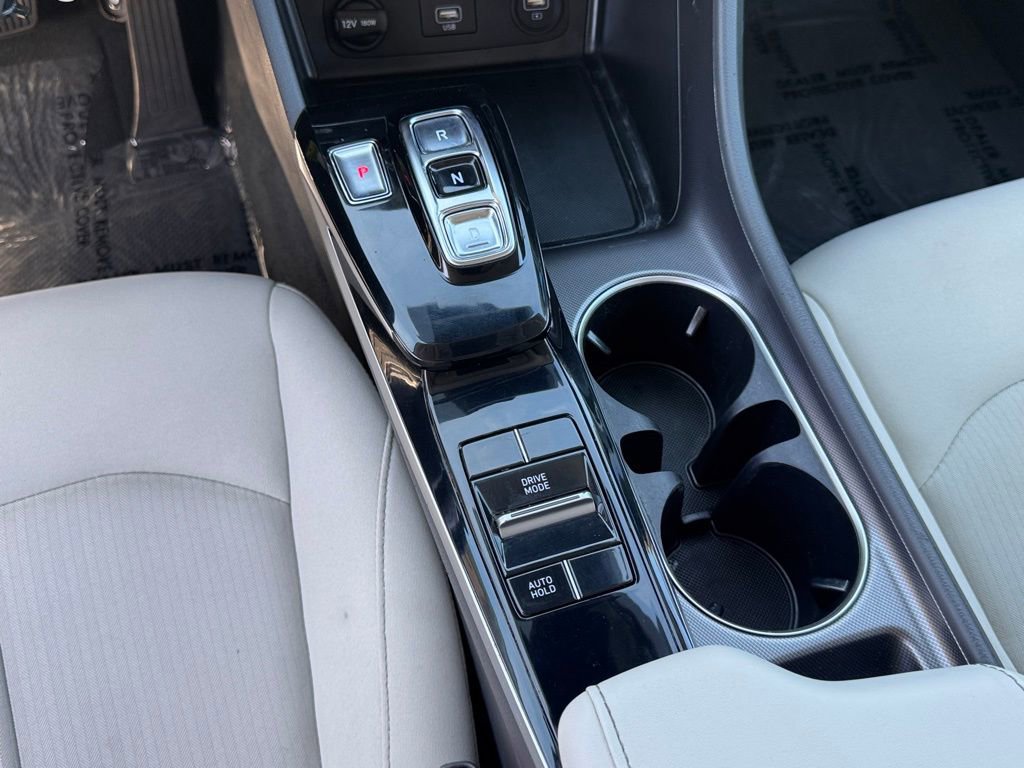 Used 2023 Hyundai Sonata Limited image 25