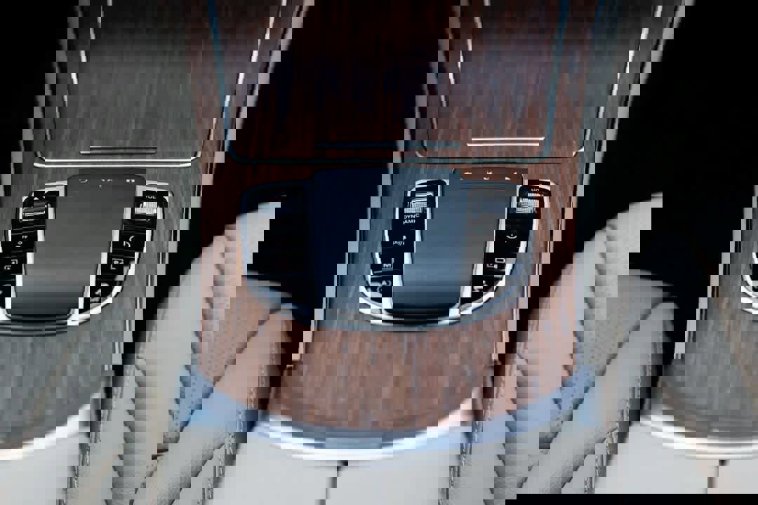 Used 2022 Mercedes-Benz GLC 300 4MATIC image 39