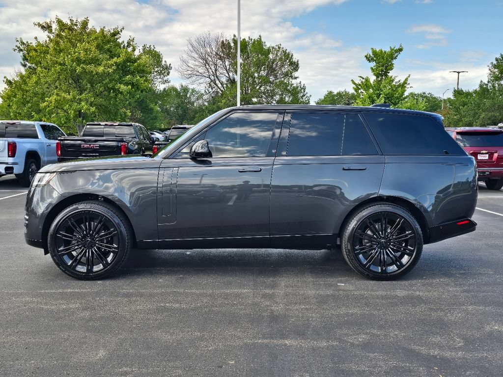 Used 2026 Land Rover Range Rover SE AWD/4WD image 10