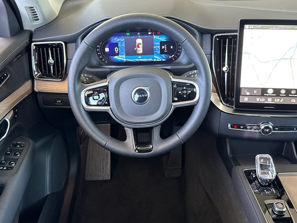 New 2026 Volvo XC90 B6 Plus AWD/4WD image 13