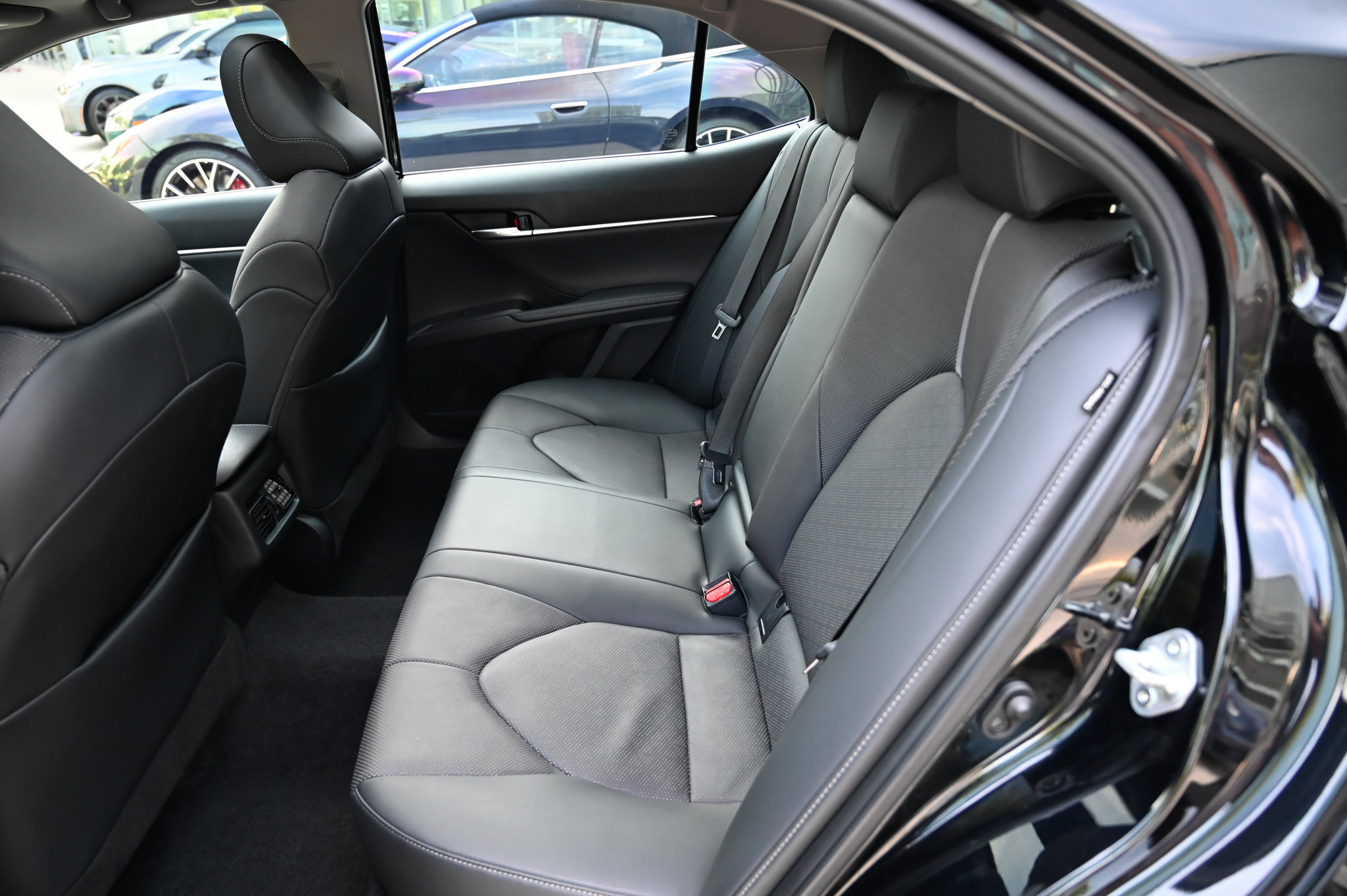 Used 2023 Toyota Camry XSE w/ Navigation Package FWD image 36