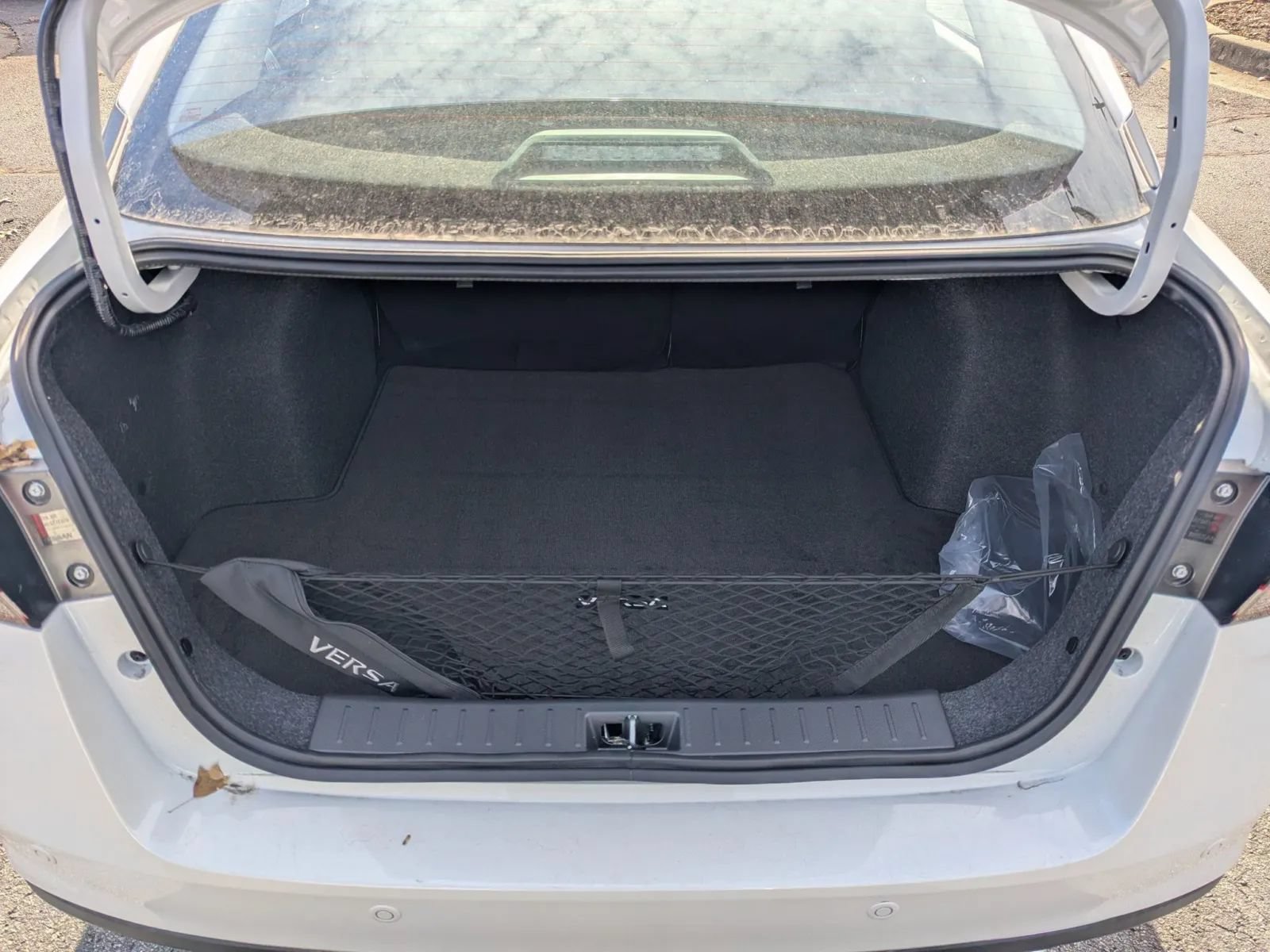 New 2025 Nissan Versa SV w/ Trunk Package FWD image 14