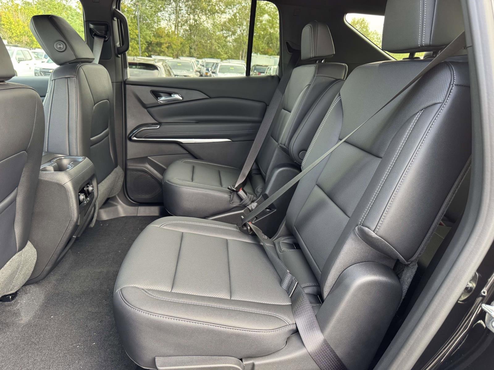 New 2026 Chevrolet Traverse LT w/ Driver Confidence Package image 20