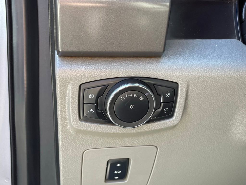 Used 2016 Ford F150 XLT w/ Equipment Group 301A Mid image 12